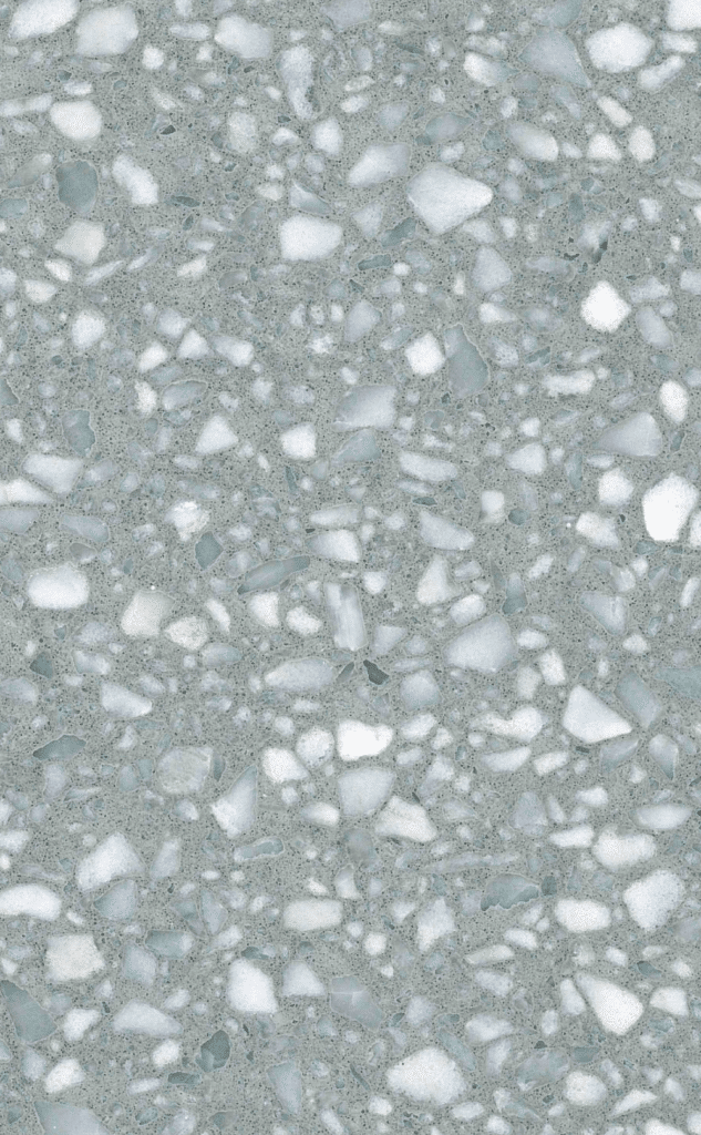 Zdjęcie płytki lastryko ETNA terrazzo w jasnoszarej tonacji z drobinkami w odcieniach bieli i błękitu, doskonałej do eleganckich wnętrz mieszkalnych i użytkowych.