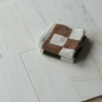 Marmur GLACIER ROSE cegiełka 30,5x15,25x1 cm szlifowana