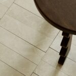 Marmur MOON CREAM płytki 30,5x7,6x1 cm szlifowane